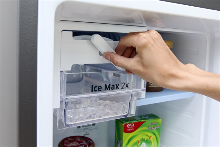 Tủ lạnh Samsung 208 lít RT20HAR8DSA/SV Màu Xám