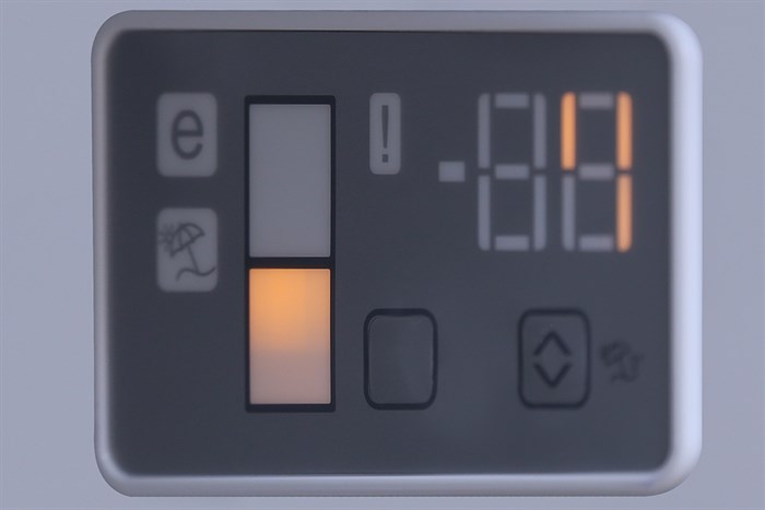 Tủ lạnh Beko Inverter 201 lít RDNT230I50VZX Màu Xám