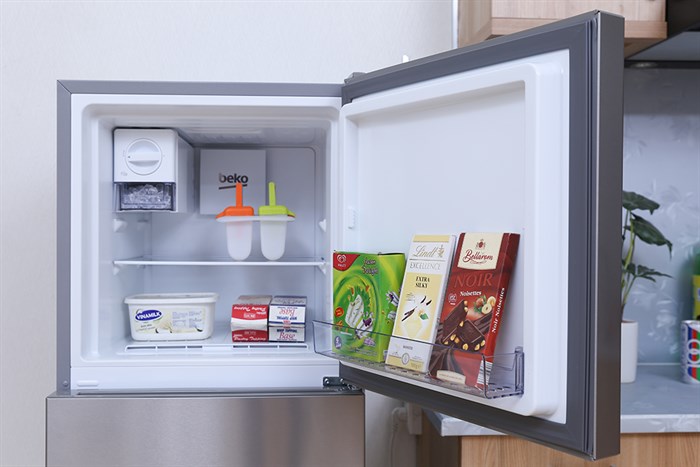 Tủ lạnh Beko Inverter 201 lít RDNT230I50VZX Màu Xám