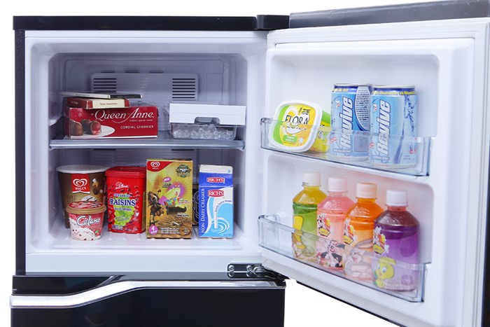 Tủ lạnh Panasonic Inverter 188 lít NR-BA228PKV1 Màu Đen