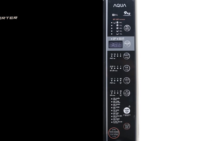Máy giặt Aqua Inverter 9 kg AQW-D901BT N Màu Vàng đồng