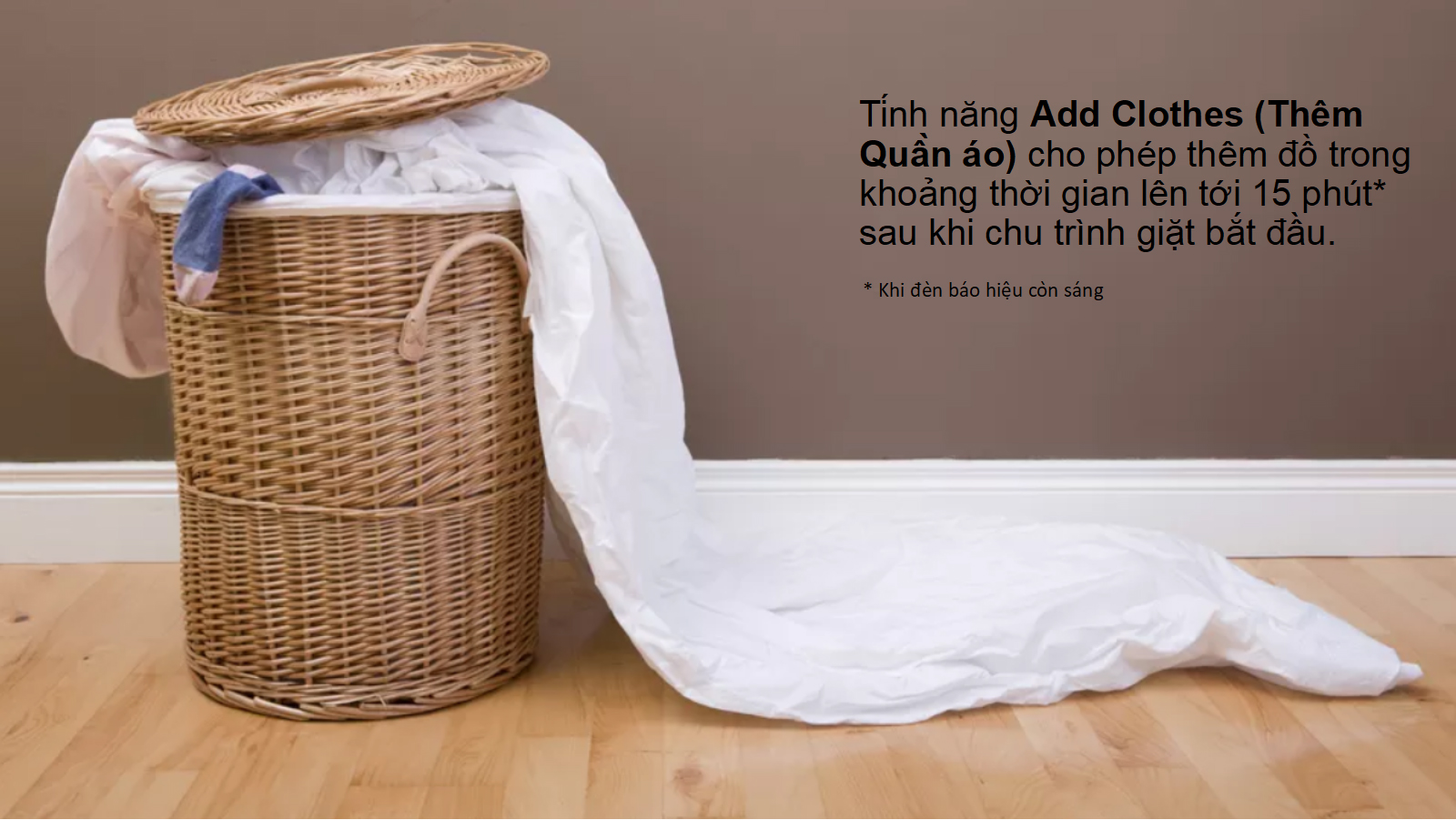 Tính năng thêm đồ khi đang giặt Add Clothes - Máy giặt Electrolux Inverter 7.5 Kg EWF7525DGWA Tính năng Add Clothes thêm đồ khi đang giặt - Máy giặt Electrolux Inverter 7.5 Kg EWF7525DGWA