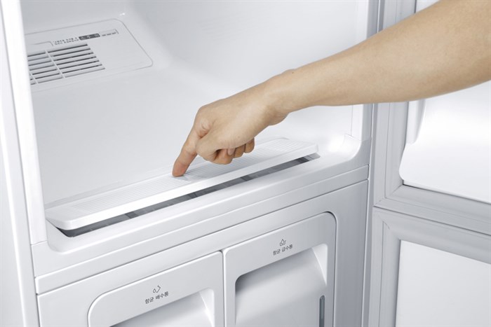 Tủ chăm sóc quần áo thông minh LG 3 móc Styler màu nâu S3RF