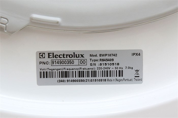 Máy giặt Electrolux 7 kg EWP10742