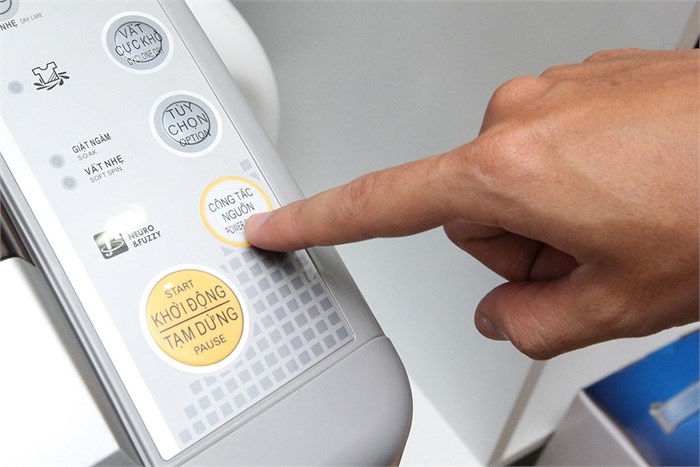 Máy giặt Sanyo ASW-U90NT 9kg