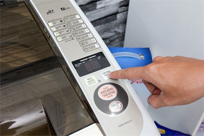 Máy giặt Sanyo ASW-S70V1T 7 kg