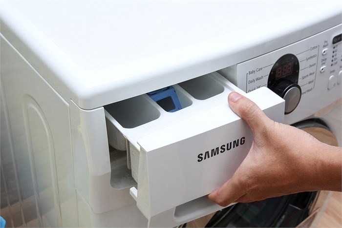 Máy giặt Samsung WF9752N5C 7.5 kg