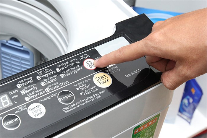 Máy giặt Panasonic NA-F80G5HRV 8kg