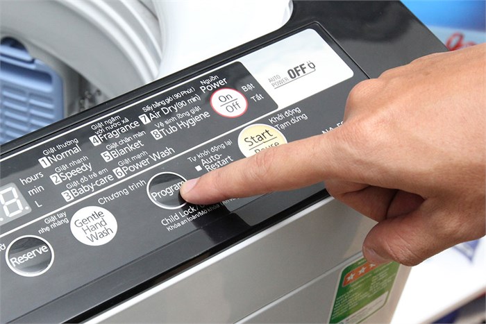 Máy giặt Panasonic NA-F80G5HRV 8kg
