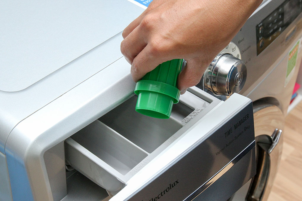 Máy giặt Electrolux EWF10932S 9kg