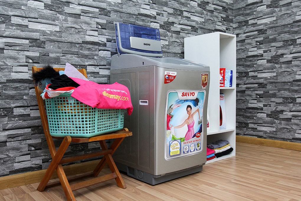 Máy giặt Sanyo ASW-U700Z1T 7kg Màu Bạc