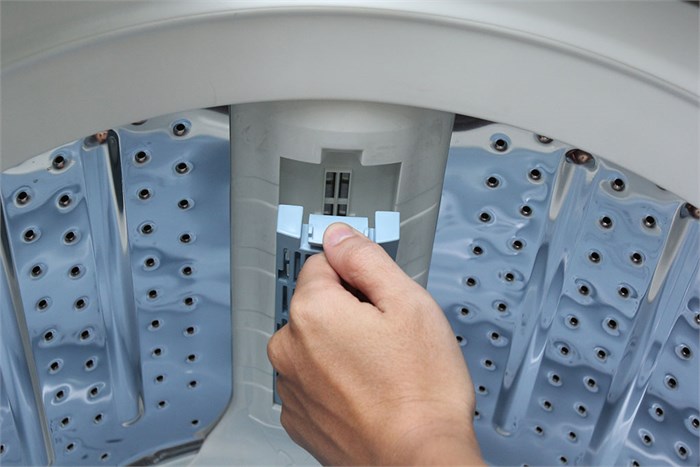 Máy giặt Sanyo 9kg ASW-DQ900ZT Màu Bạc