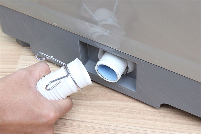 Máy giặt Sanyo 9kg ASW-DQ900ZT Màu Bạc