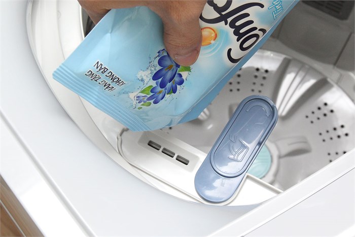 Máy giặt Samsung 8 kg WA80H4000SG/SV