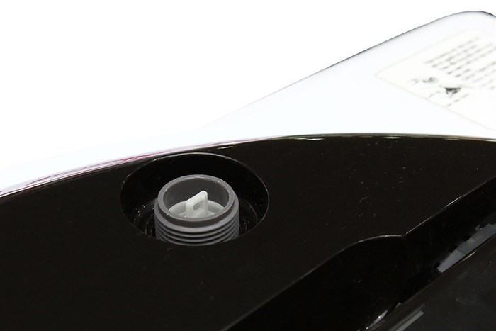 Máy giặt Toshiba Inverter 12kg AW-DC1300WV Màu Trắng