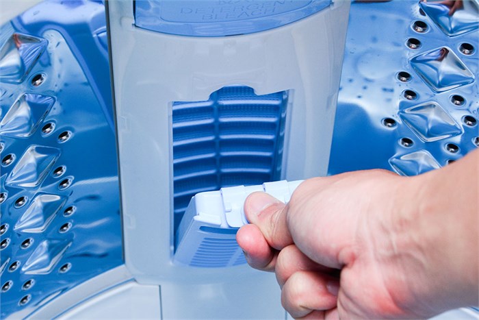 Máy giặt Toshiba 8.2kg AW-E920LV WB Màu Xanh Dương