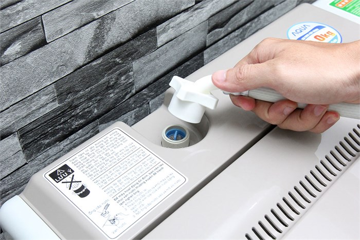 Máy giặt AQUA 8kg AQW-S80KT