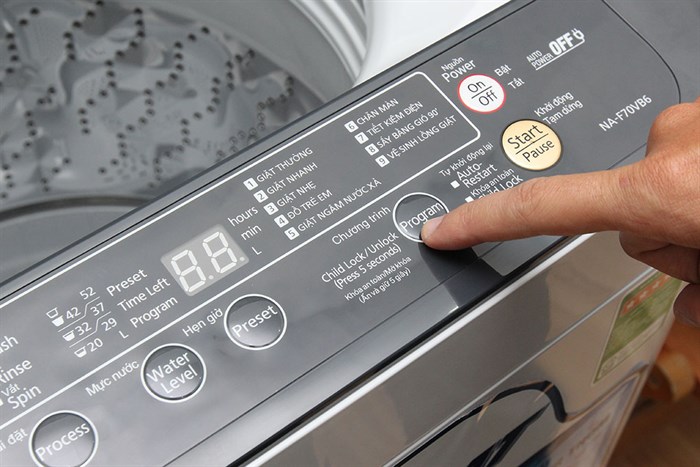 Máy giặt Panasonic 7 kg NA-F70VB6HDK