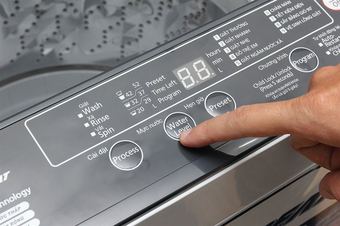 Máy giặt Panasonic 7 kg NA-F70VB6HDK