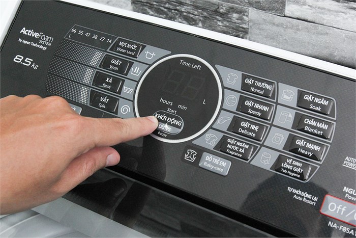 Máy giặt Panasonic 8.5 kg NA-F85A1WRV Màu Trắng - Đen