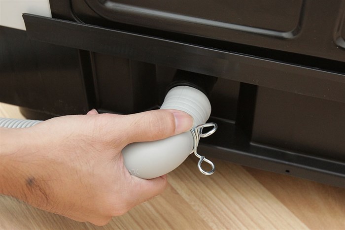 Máy giặt Panasonic 10 kg NA-F100A1WRV Màu Trắng