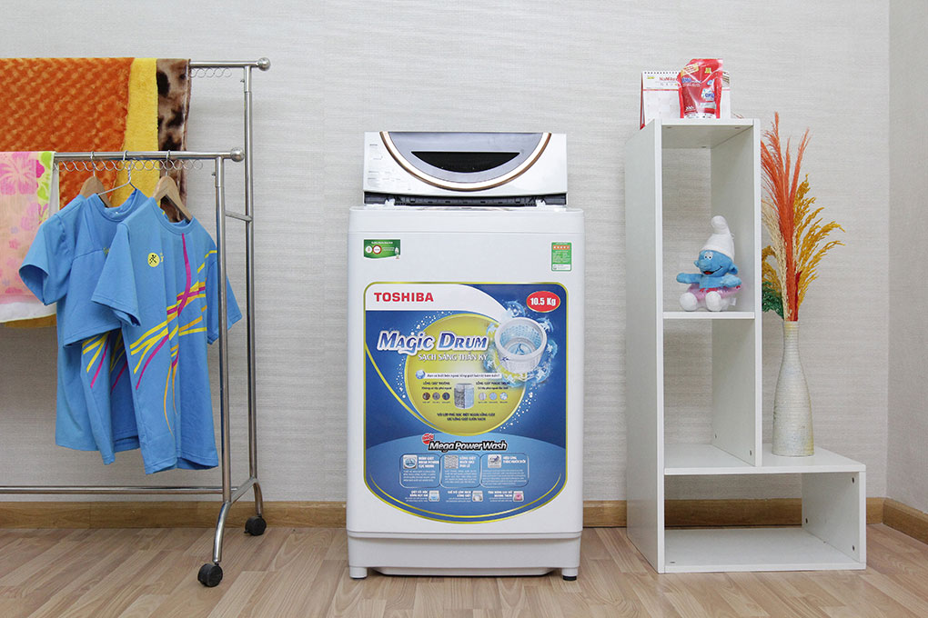 Máy giặt Toshiba 10.5 kg ME1150GV(WK) Màu Trắng - vàng đồng