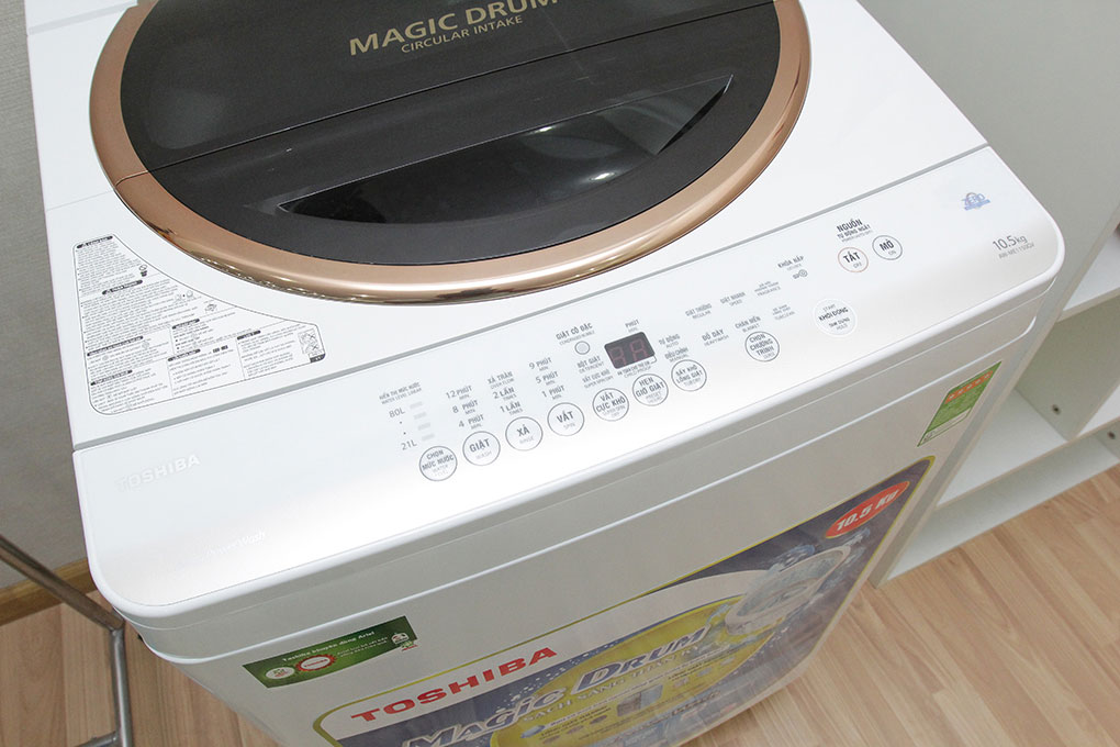 Máy giặt Toshiba 10.5 kg ME1150GV(WK) Màu Trắng - vàng đồng
