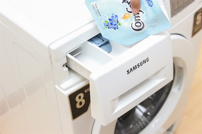 Máy giặt Samsung 8 kg WW80J3283KW/SV Màu Trắng