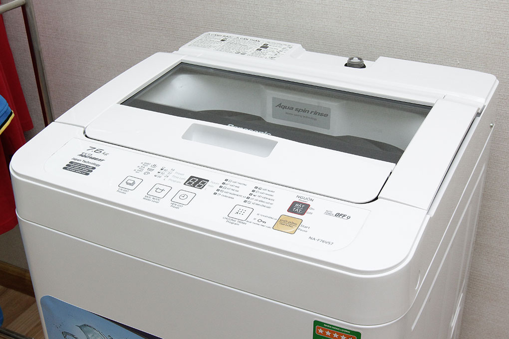 Máy giặt Panasonic 7.6 kg NA-F76VS7WRV Màu Trắng