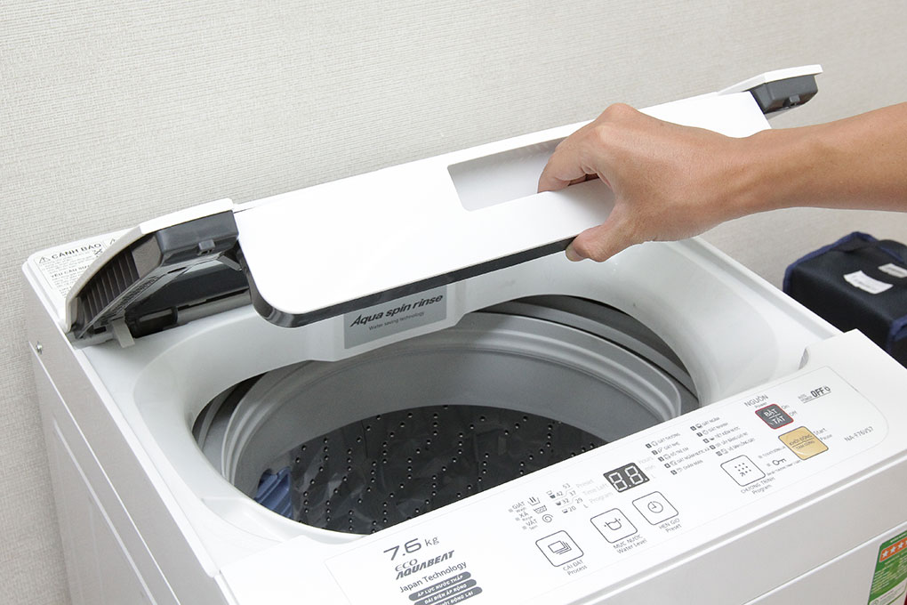 Máy giặt Panasonic 7.6 kg NA-F76VS7WRV Màu Trắng