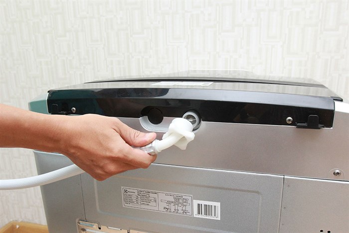 Máy giặt Electrolux 7.5 kg EWT754XS Màu Xám