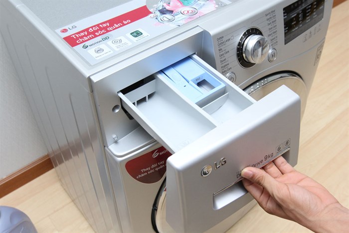 Máy giặt LG 9 kg F1409NPRL