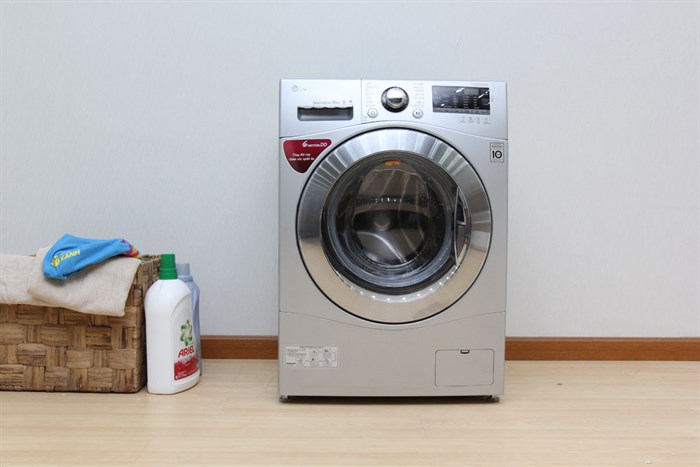 Máy giặt LG 8 kg F1408NPRL