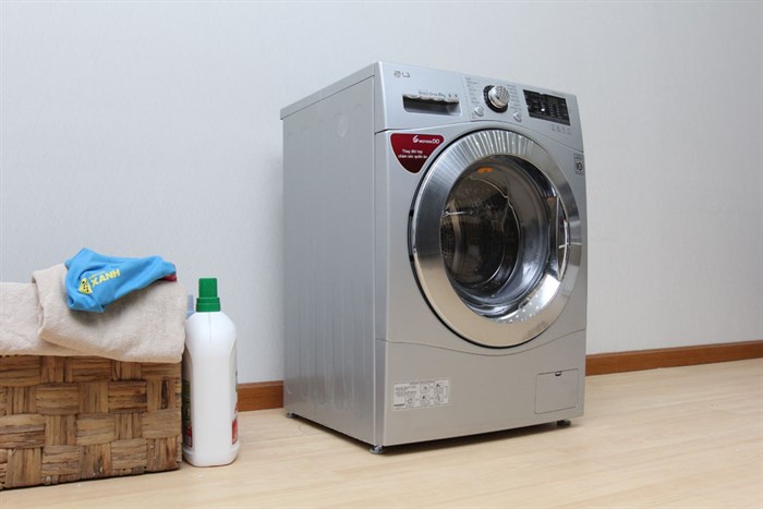 Máy giặt LG 8 kg F1408NPRL