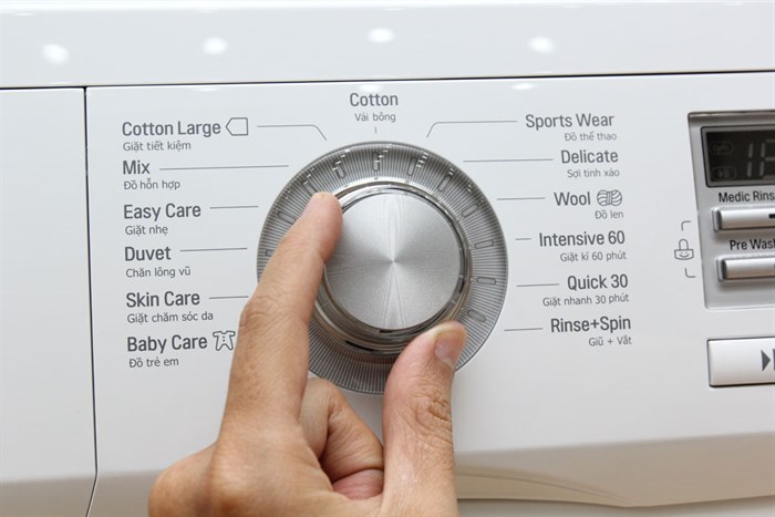 Máy giặt LG 7 kg F1407NMPW