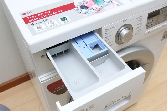 Máy giặt LG 7 kg F1407NMPW