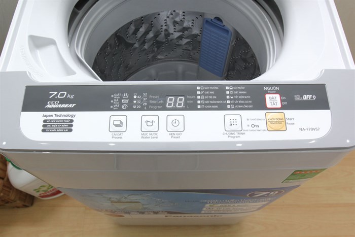 Máy giặt Panasonic 7 kg NA-F70VS7HCV Màu Xám nhạt