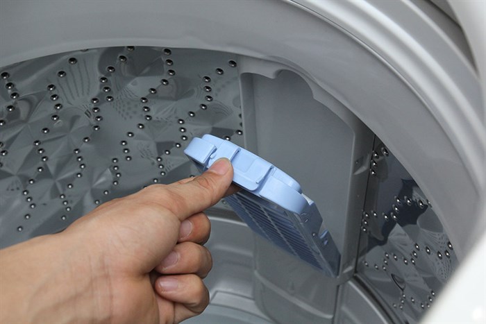 Máy giặt Panasonic 7.6 kg NA-F76VS7WCV Màu Trắng