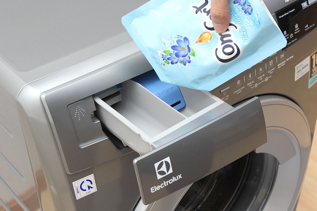 Máy giặt Electrolux Inverter 8 kg EWF12844S Màu Xám