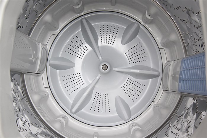 Máy giặt Panasonic 7.6 kg NA-F76VG9HRV Màu Bạc