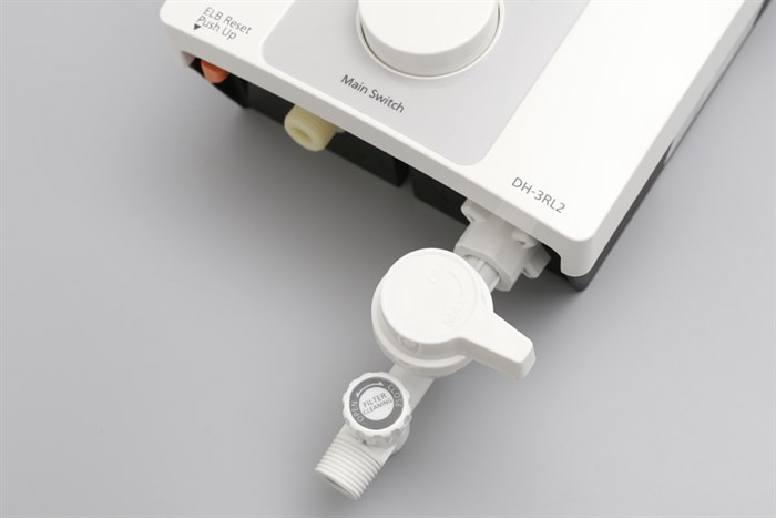 Máy nước nóng trực tiếp Panasonic 3500W DH-3RL2VH Màu Trắng