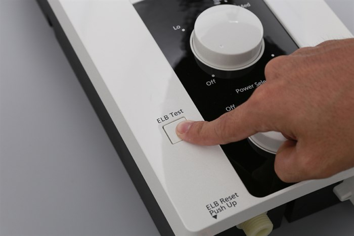 Máy nước nóng Panasonic DH-3RP2VK Màu Trắng