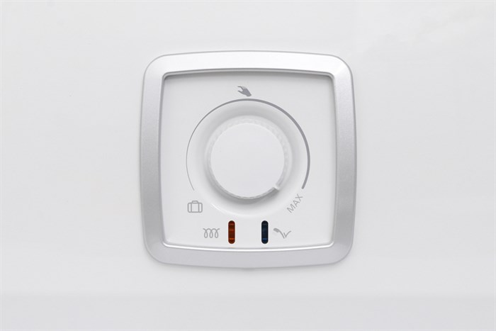 Máy nước nóng gián tiếp Atlantic 30 lít 2500W SWH 30H M Ondeo HZ Màu Trắng