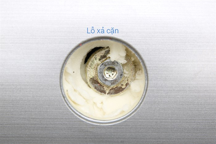 Máy nước nóng năng lượng mặt trời Ferroli Ecosun 16OCK 200 lít