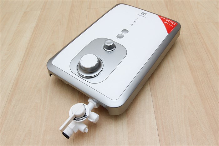 Máy nước nóng Electrolux EWE351BA-DW 3.5 kW Màu Trắng - Bạc