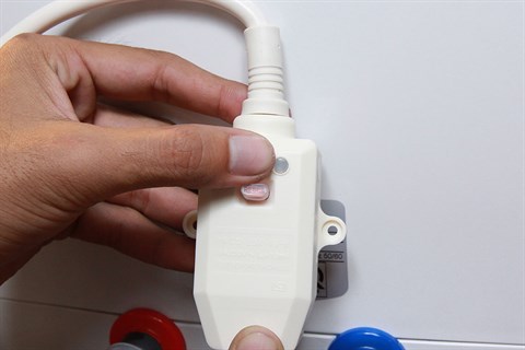 Máy nước nóng Ariston AN 30 RS