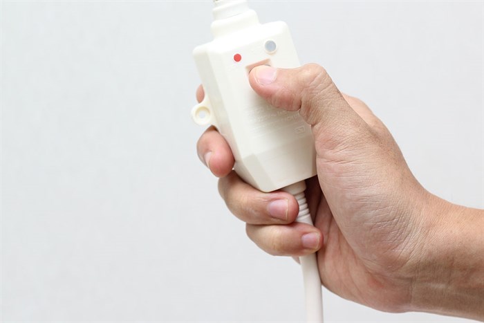 Máy nước nóng Ariston SL 30 QH FE - MT 30 lít Màu Bạc