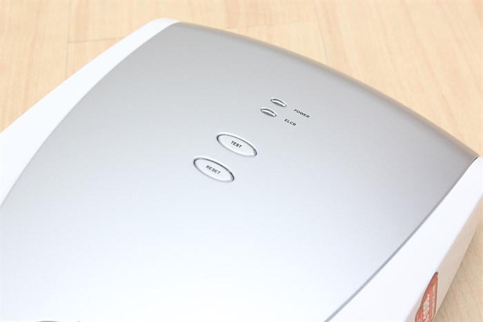 Máy nước nóng Ariston VR-E4522E-SL W/Silver Màu Bạc