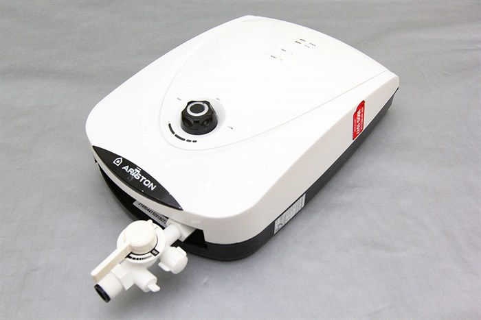 Máy nước nóng Ariston VR-E4522E-WH W/White Màu Trắng