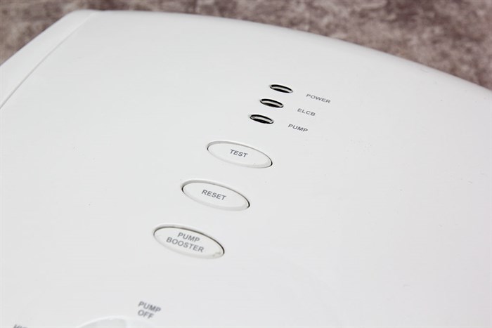 Máy nước nóng Ariston VR-M4522EP-WH W/White 4.5 kW Màu Trắng